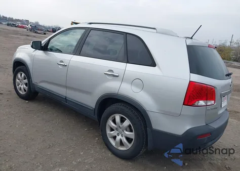 2013 Kia Sorento Lx z USA, uszkodzony, nr VIN 5XYKTCA6XDG336842